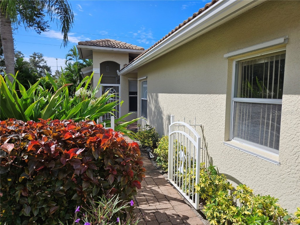 920 Onager Court Englewood FL 34223 N6141389 image5