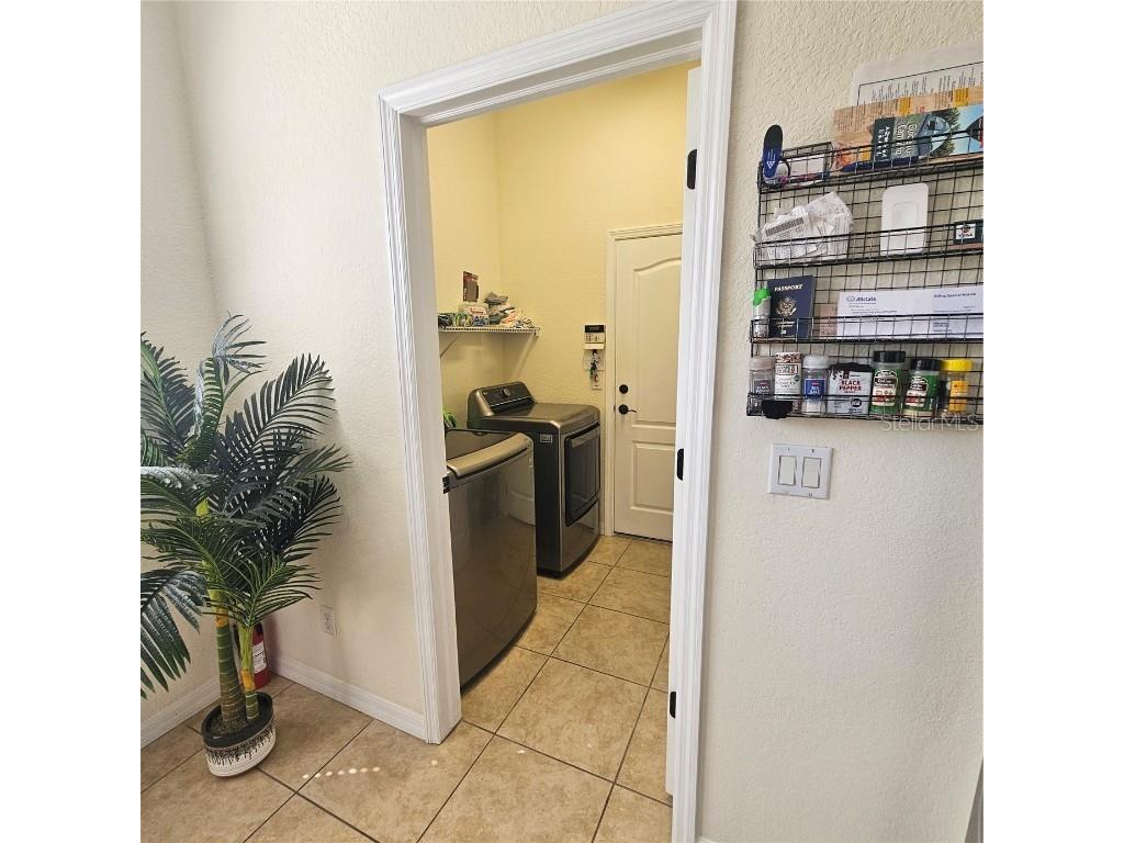 920 Regal Manor Way Sun City Center FL 33573 TB8451238 image14