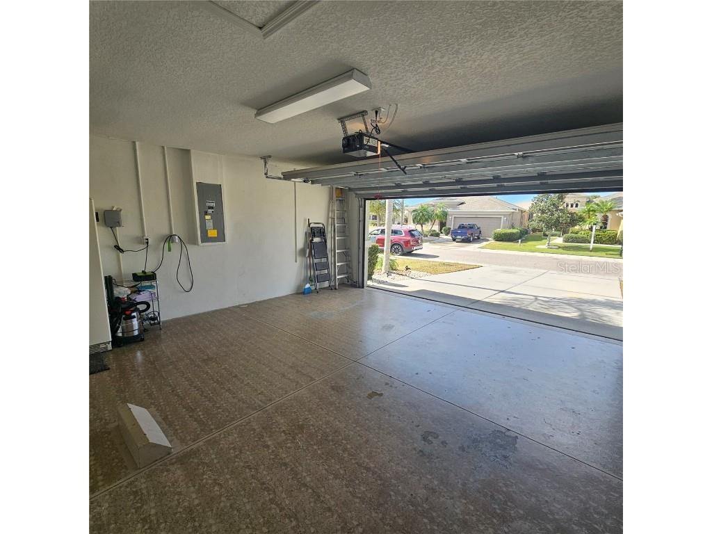 920 Regal Manor Way Sun City Center FL 33573 TB8451238 image40