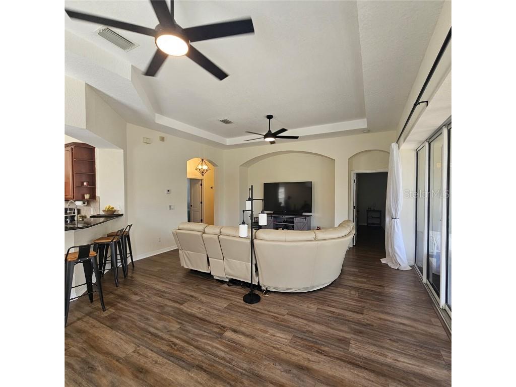 920 Regal Manor Way Sun City Center FL 33573 TB8451238 image8