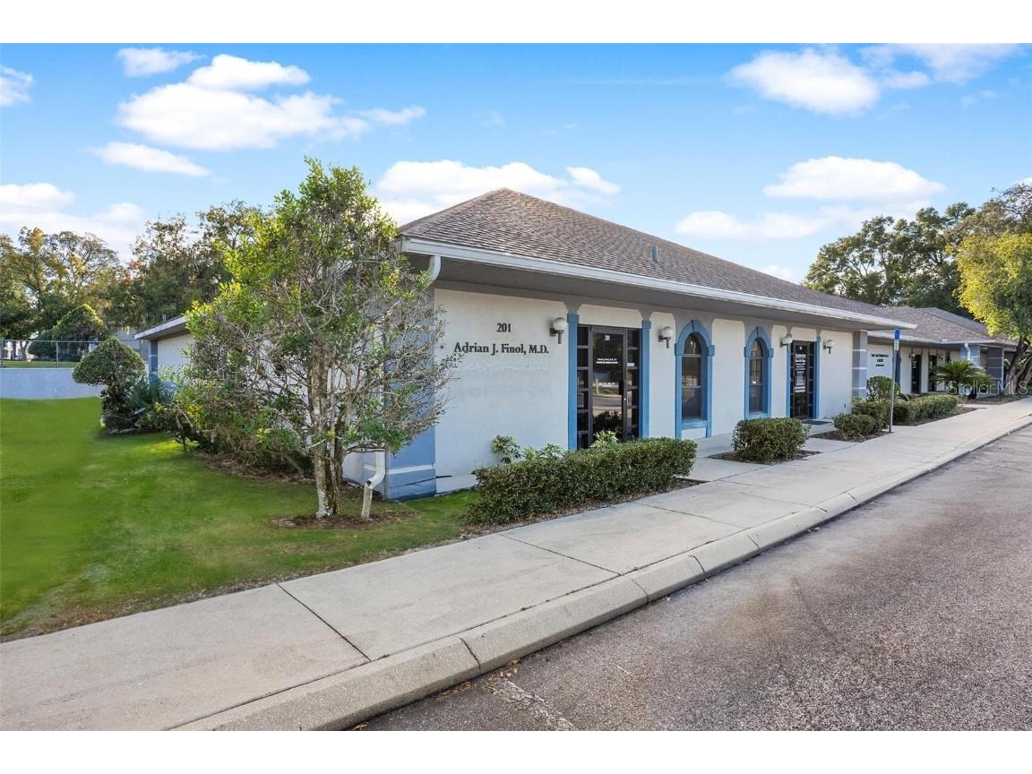 920 Rolling Acres Road #201 Lady Lake FL 32159 G5105902 image1