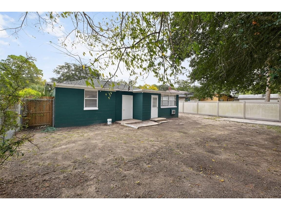 920 School Street Daytona Beach FL 32114 V4945201 image3