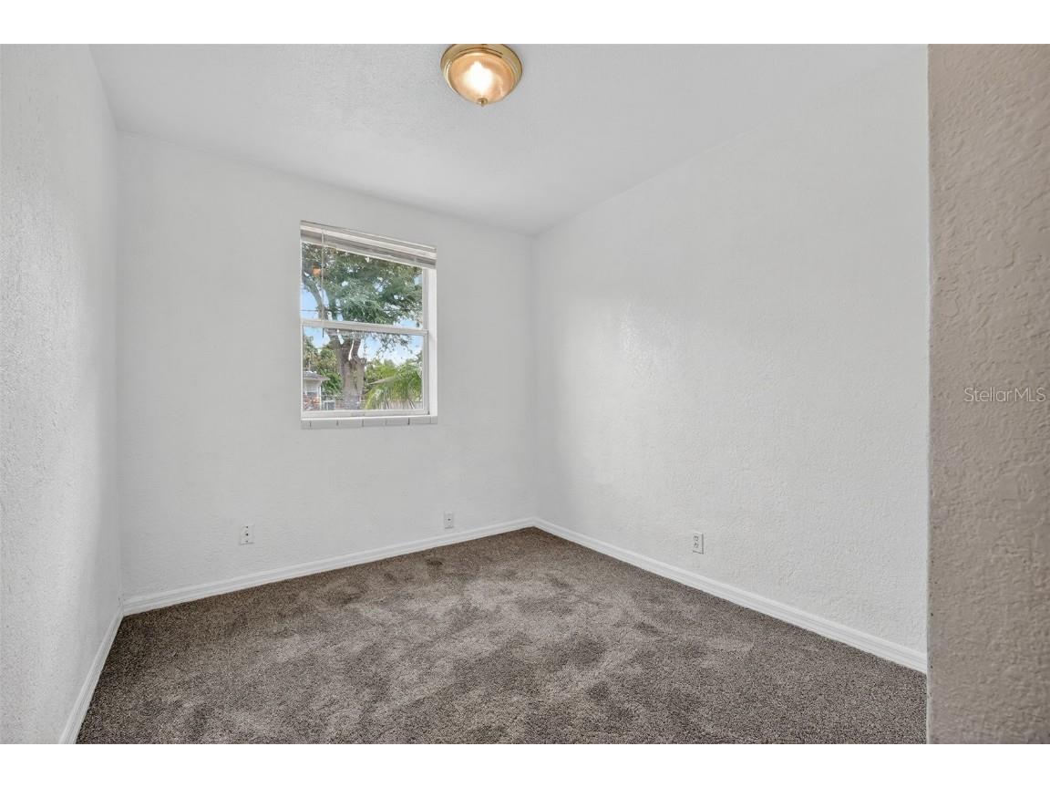 920 School Street Daytona Beach FL 32114 V4945201 image33