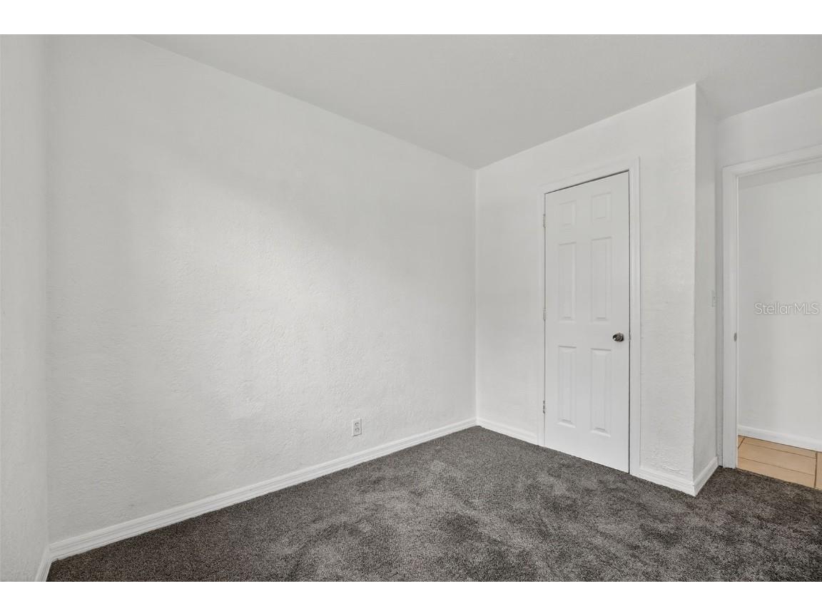 920 School Street Daytona Beach FL 32114 V4945201 image34