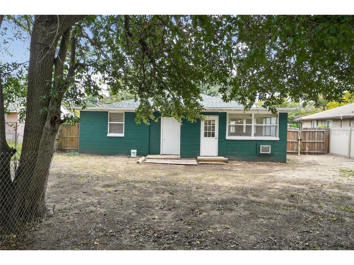 920 School Street Daytona Beach FL 32114 V4945201 image4