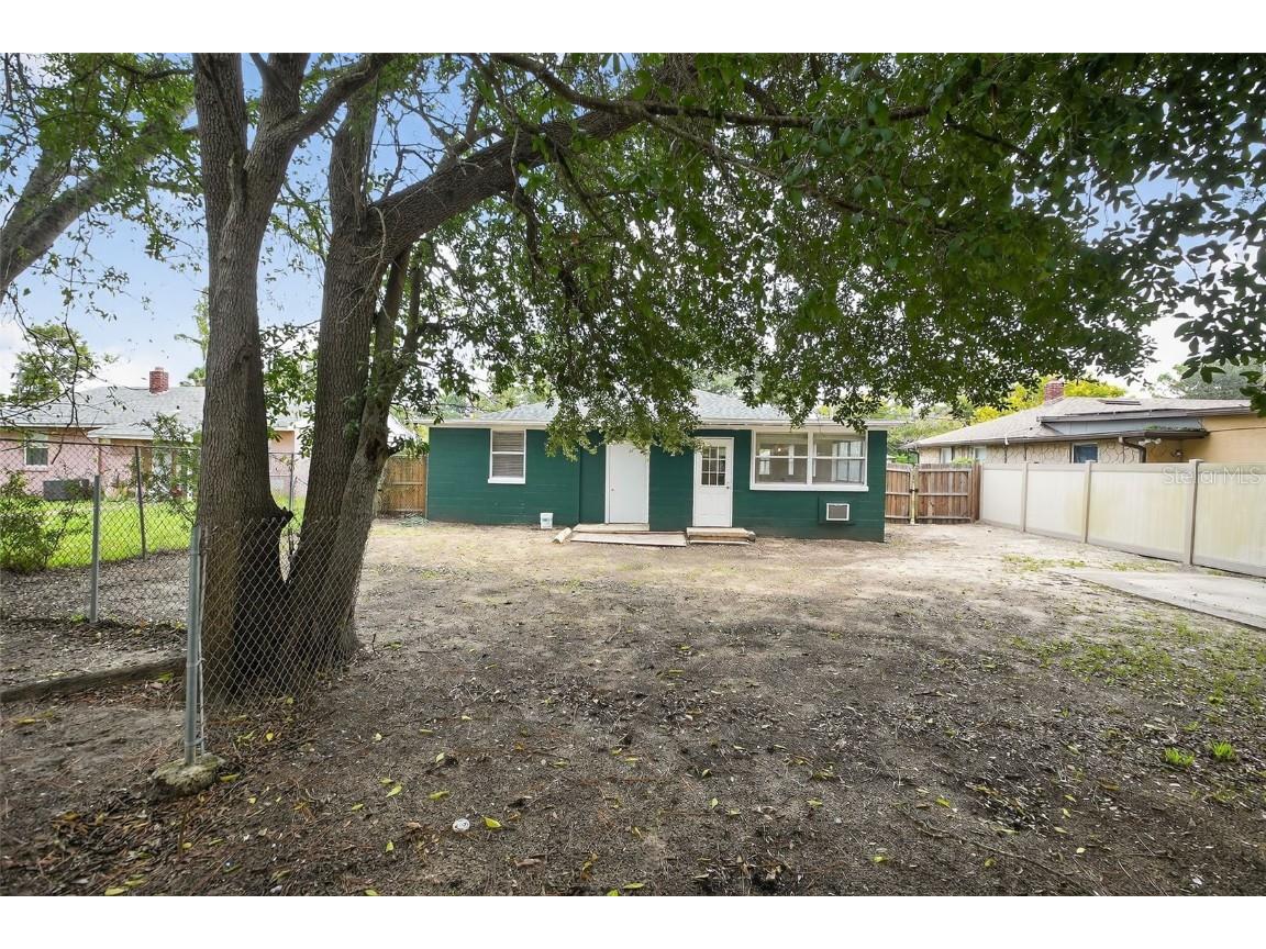 920 School Street Daytona Beach FL 32114 V4945201 image5