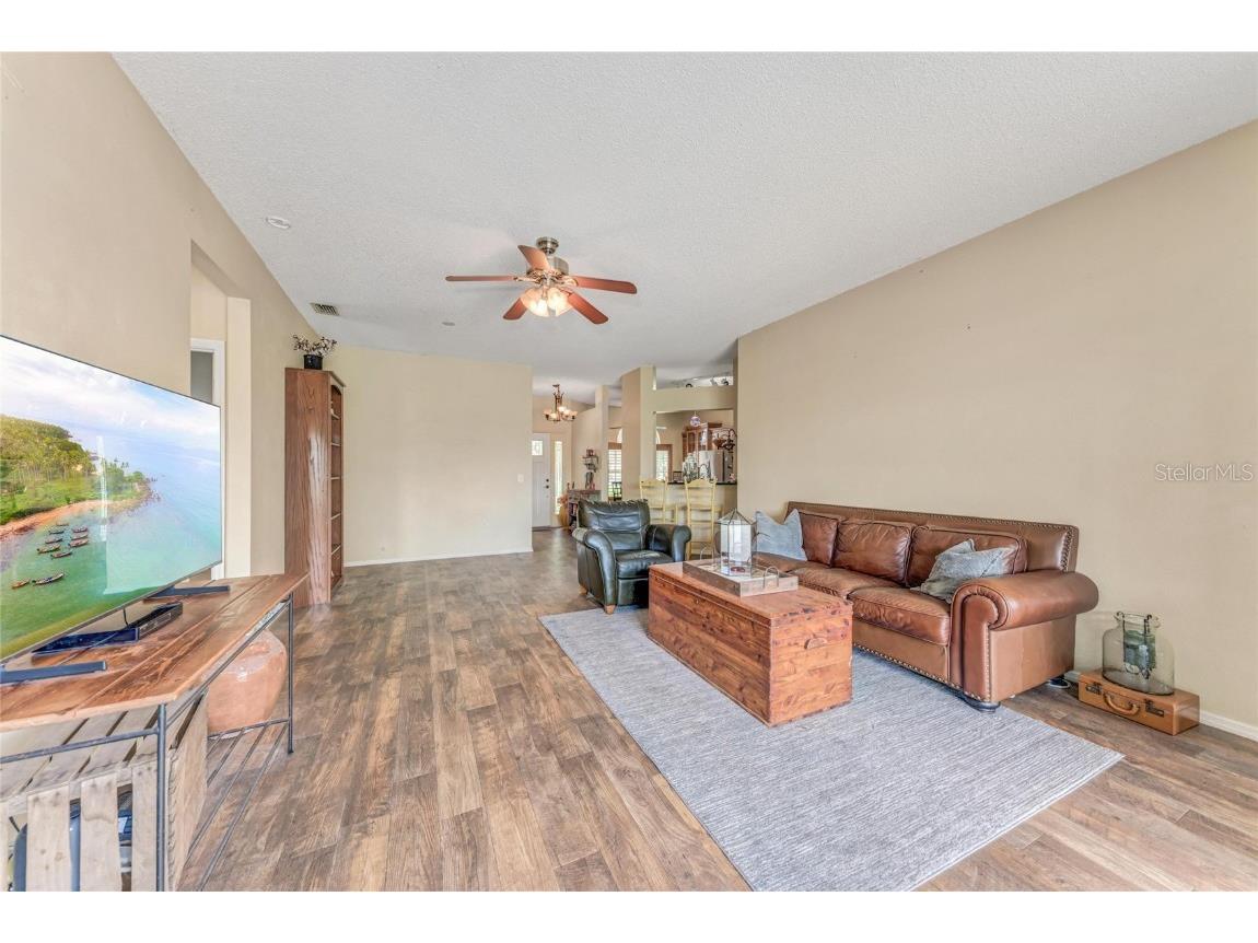 920 Springwood Circle Bradenton FL 34212 A4668756 image11