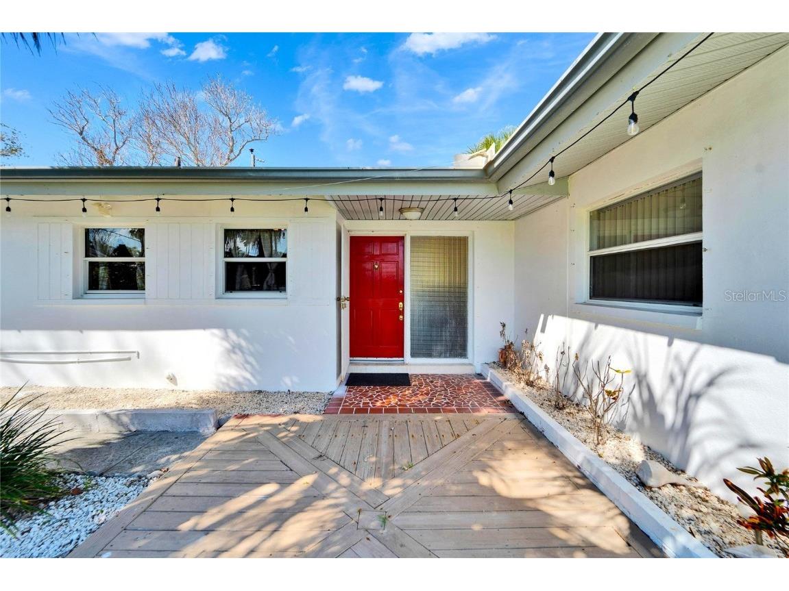 920 Spruce Drive Belleair Beach FL 33786 TB8355718 image5