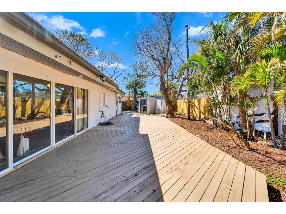 920 Spruce Drive Belleair Beach FL 33786 TB8355718 image52