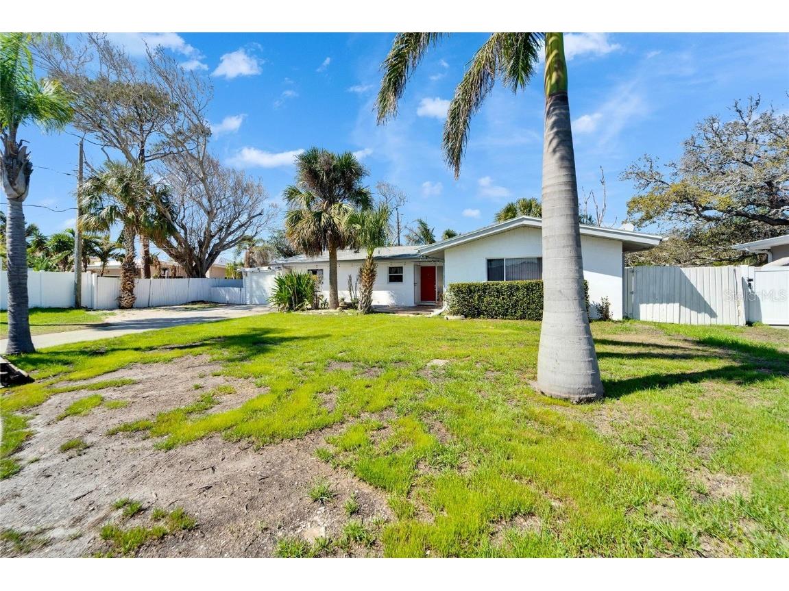 920 Spruce Drive Belleair Beach FL 33786 TB8355718 image63