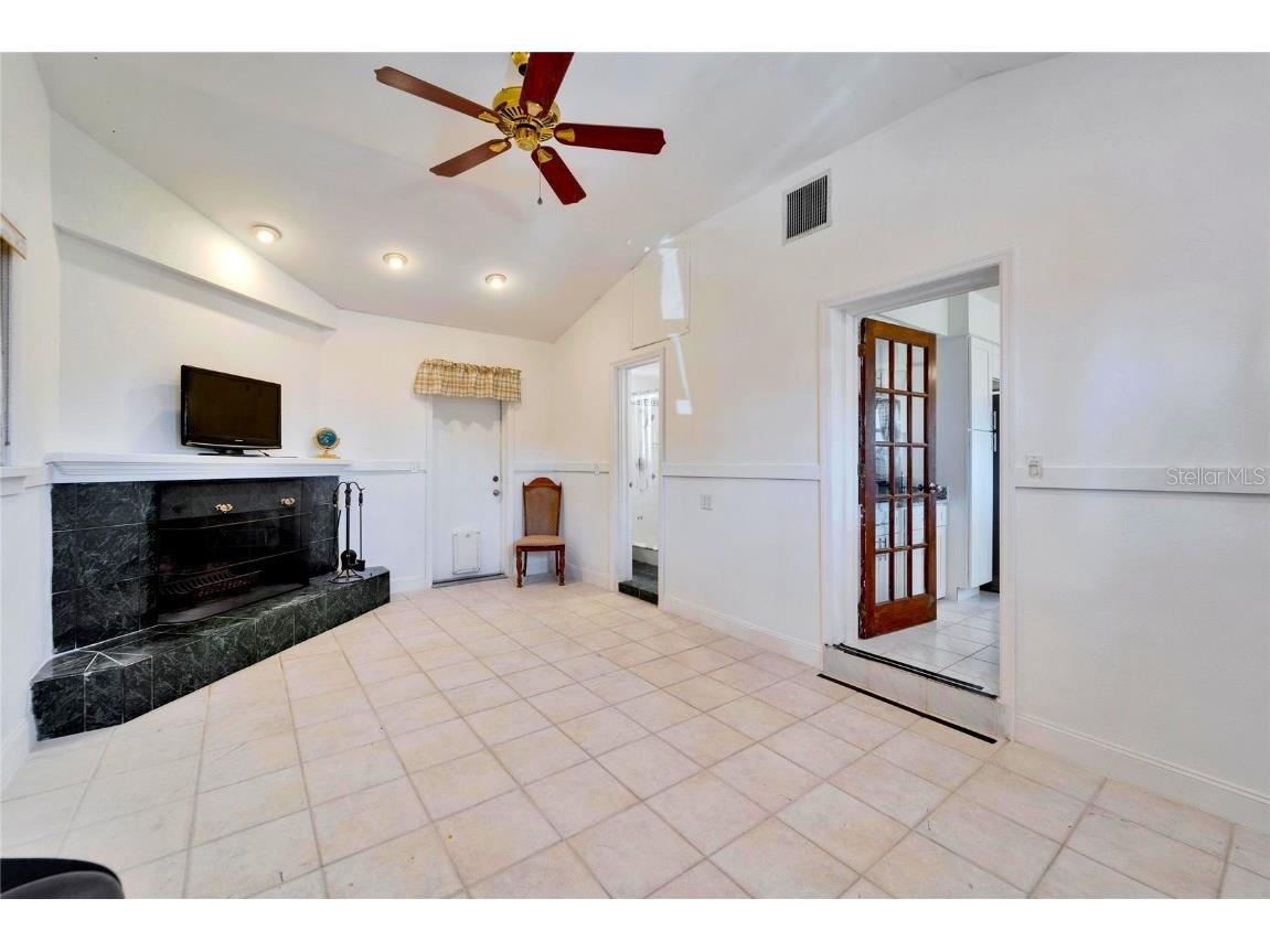 920 Spruce Drive Belleair Beach FL 33786 TB8355718 image8