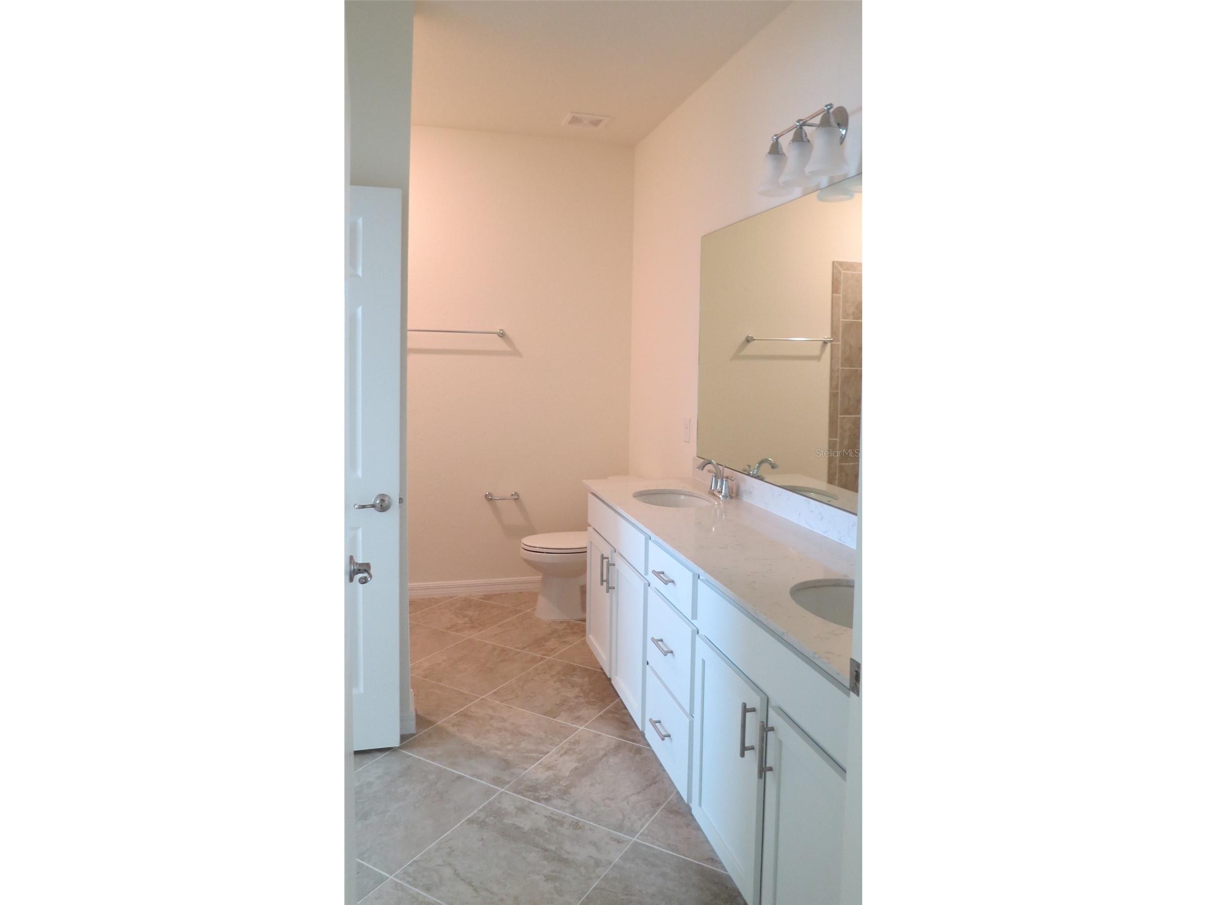920 Tidewater Shores Loop #301 Bradenton FL 34208 A4695099 image9