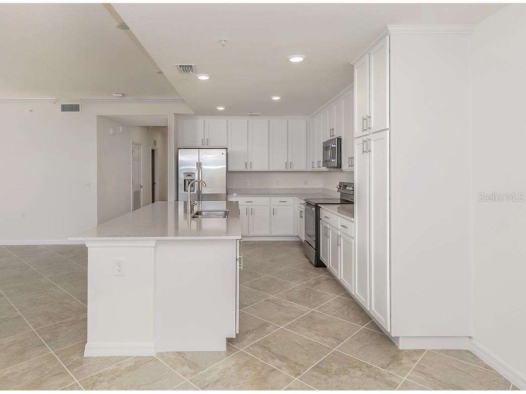 920 Tidewater Shores Loop #307 Bradenton FL 34208 - MANATEE RIVER A4687746 image15