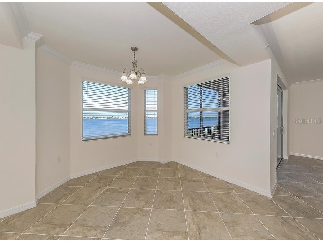 920 Tidewater Shores Loop #307 Bradenton FL 34208 - MANATEE RIVER A4687746 image6