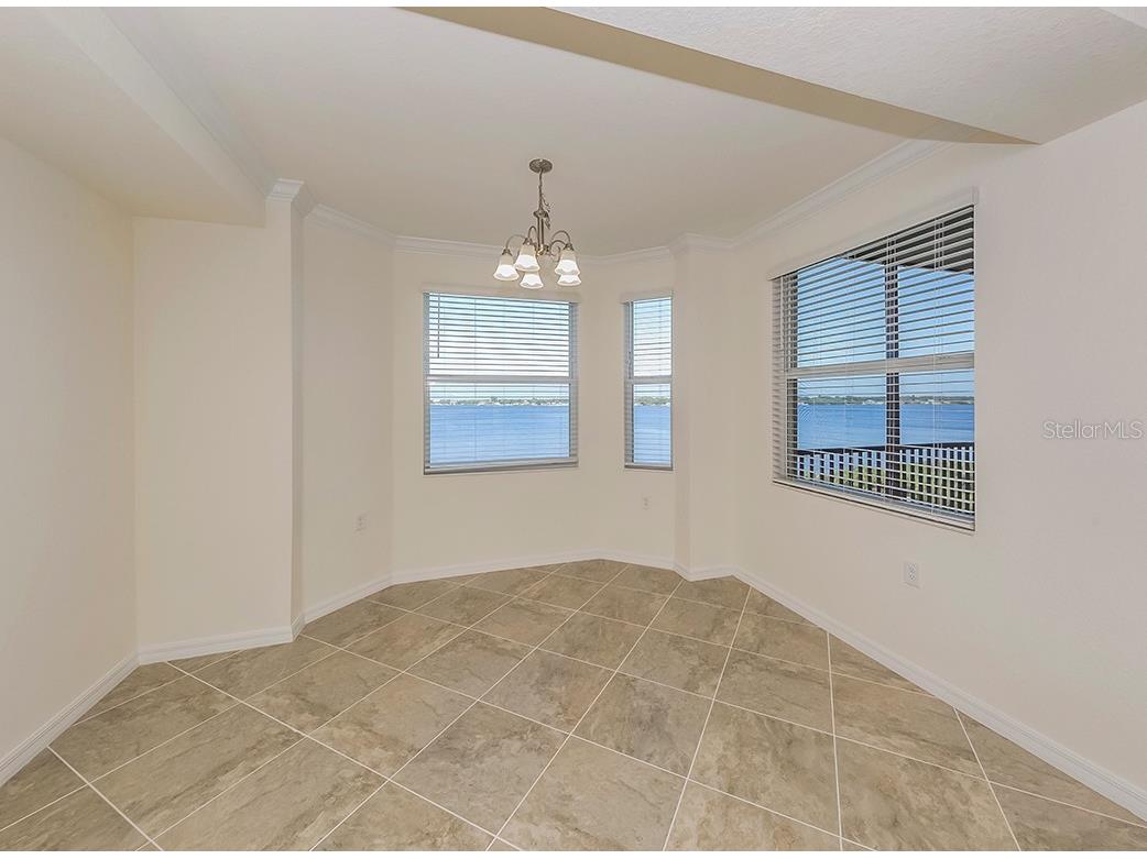 920 Tidewater Shores Loop #307 Bradenton FL 34208 - MANATEE RIVER A4687746 image7