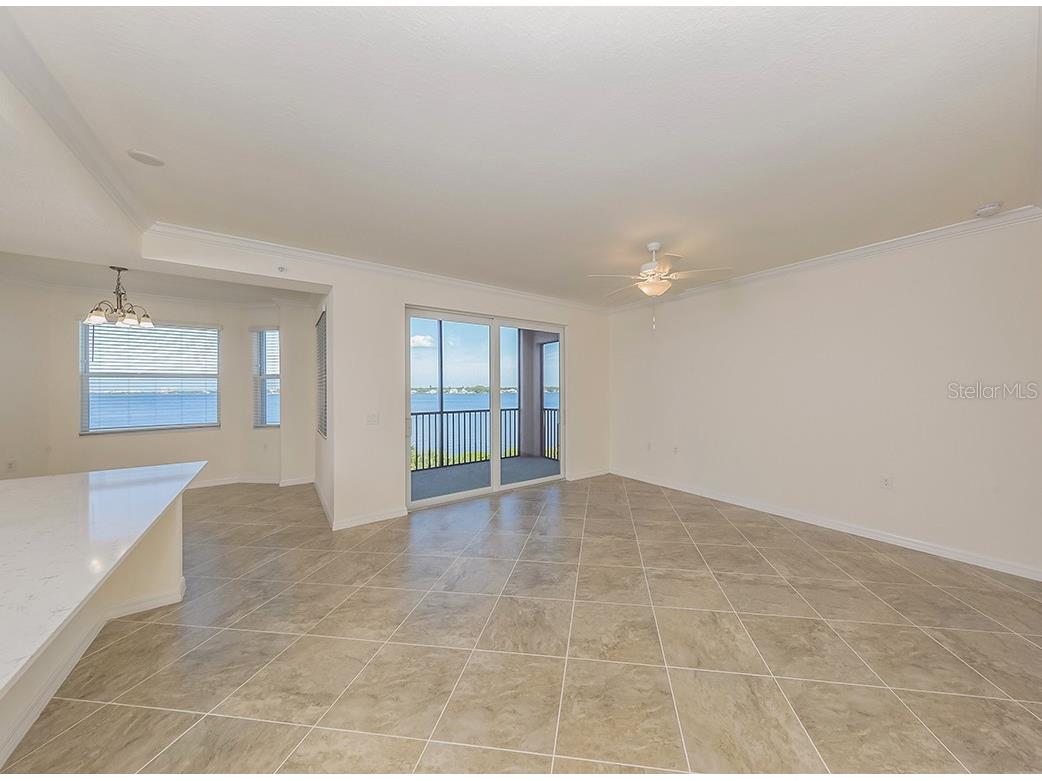 920 Tidewater Shores Loop #307 Bradenton FL 34208 - MANATEE RIVER A4687746 image8
