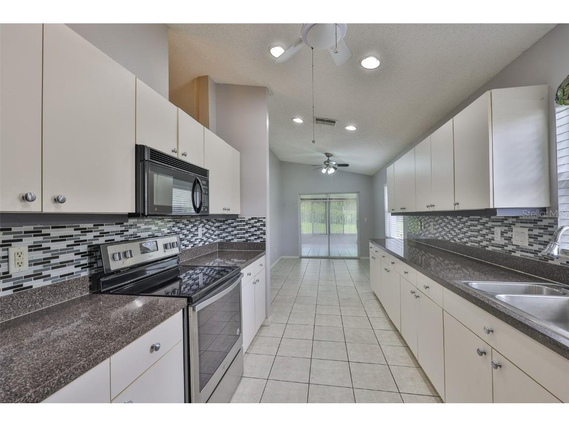 920 Villeroy Greens Drive Sun City Center FL 33573 TB8424855 image17