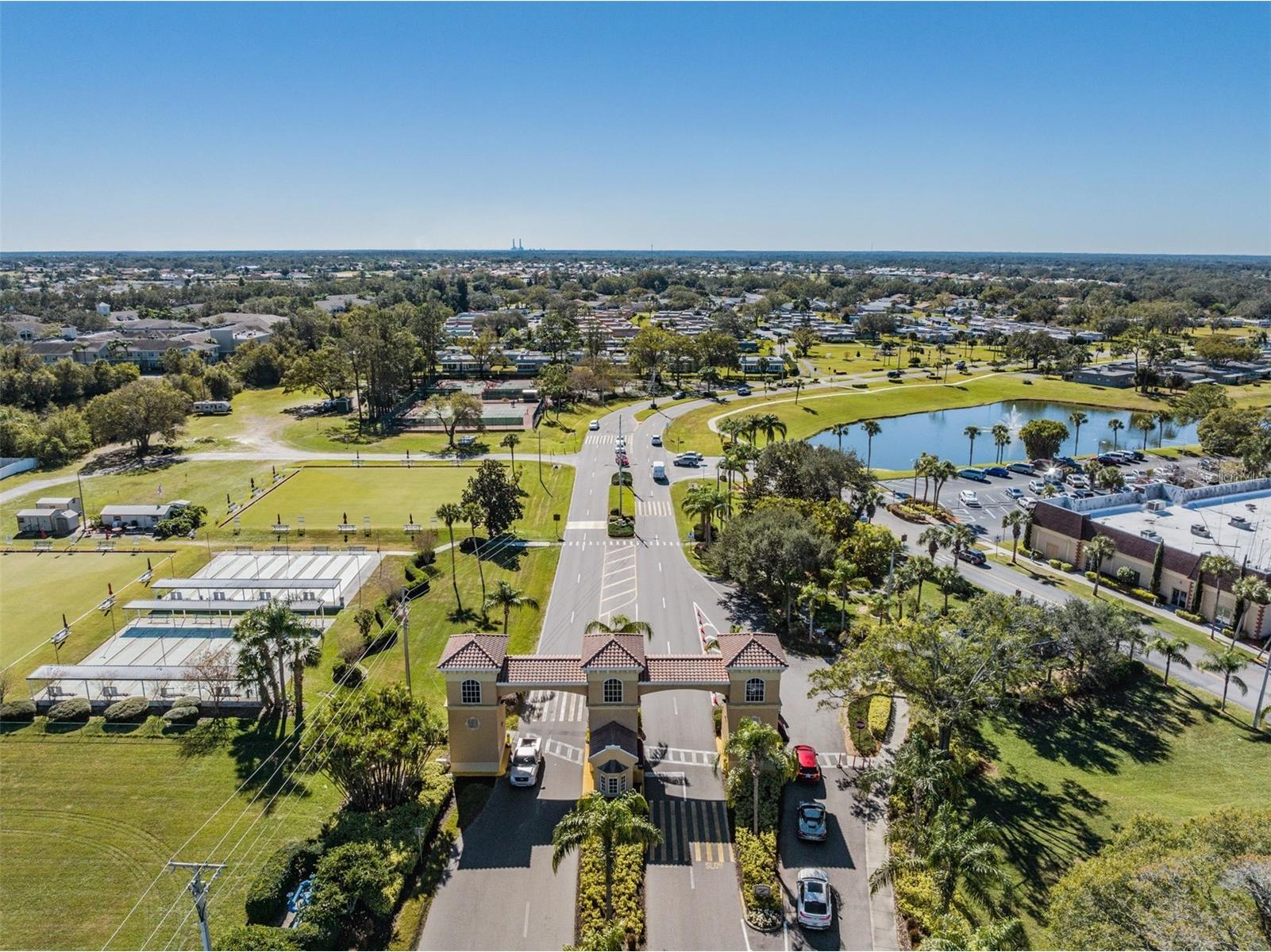 920 Villeroy Greens Drive Sun City Center FL 33573 TB8486808 image37