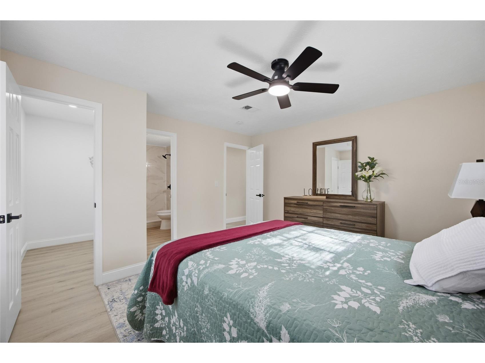 920 W Candlewood Avenue Tampa FL 33603 TB8463806 image18