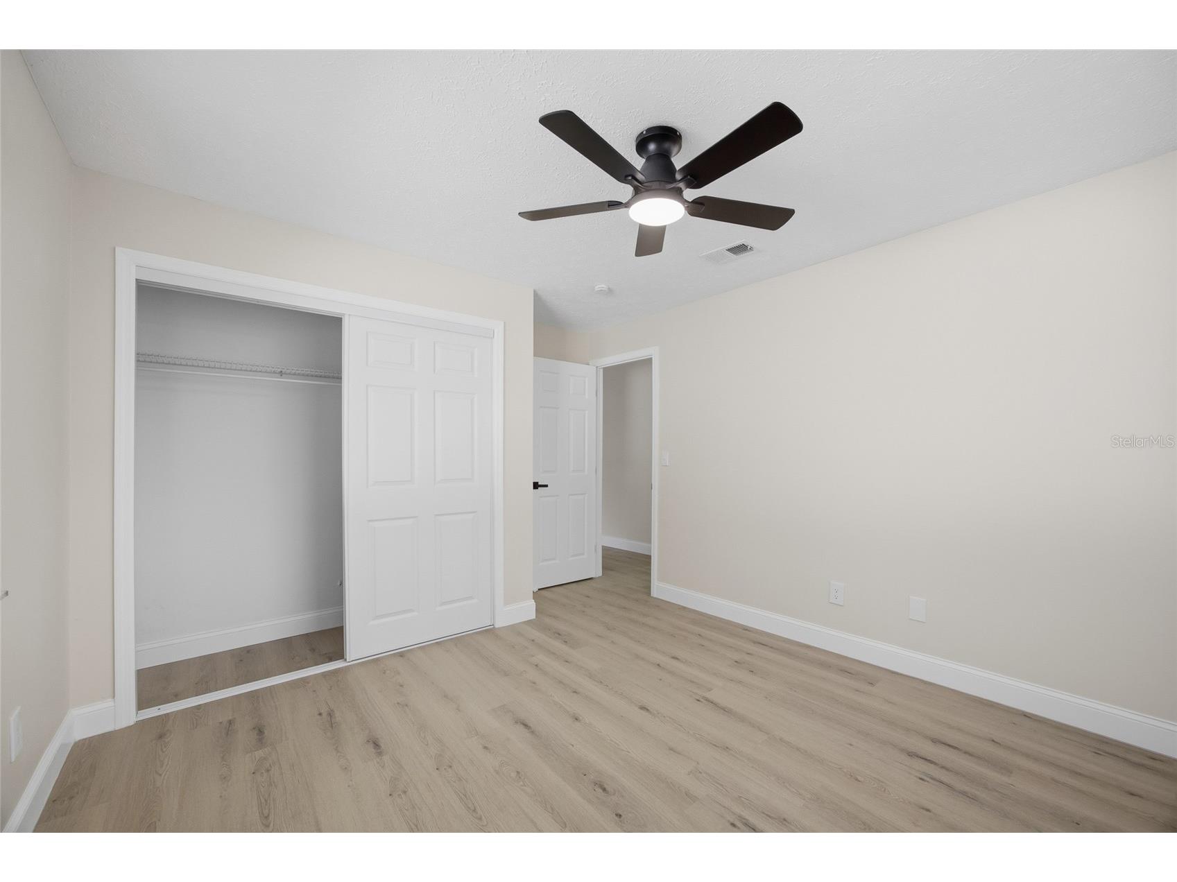 920 W Candlewood Avenue Tampa FL 33603 TB8463806 image25