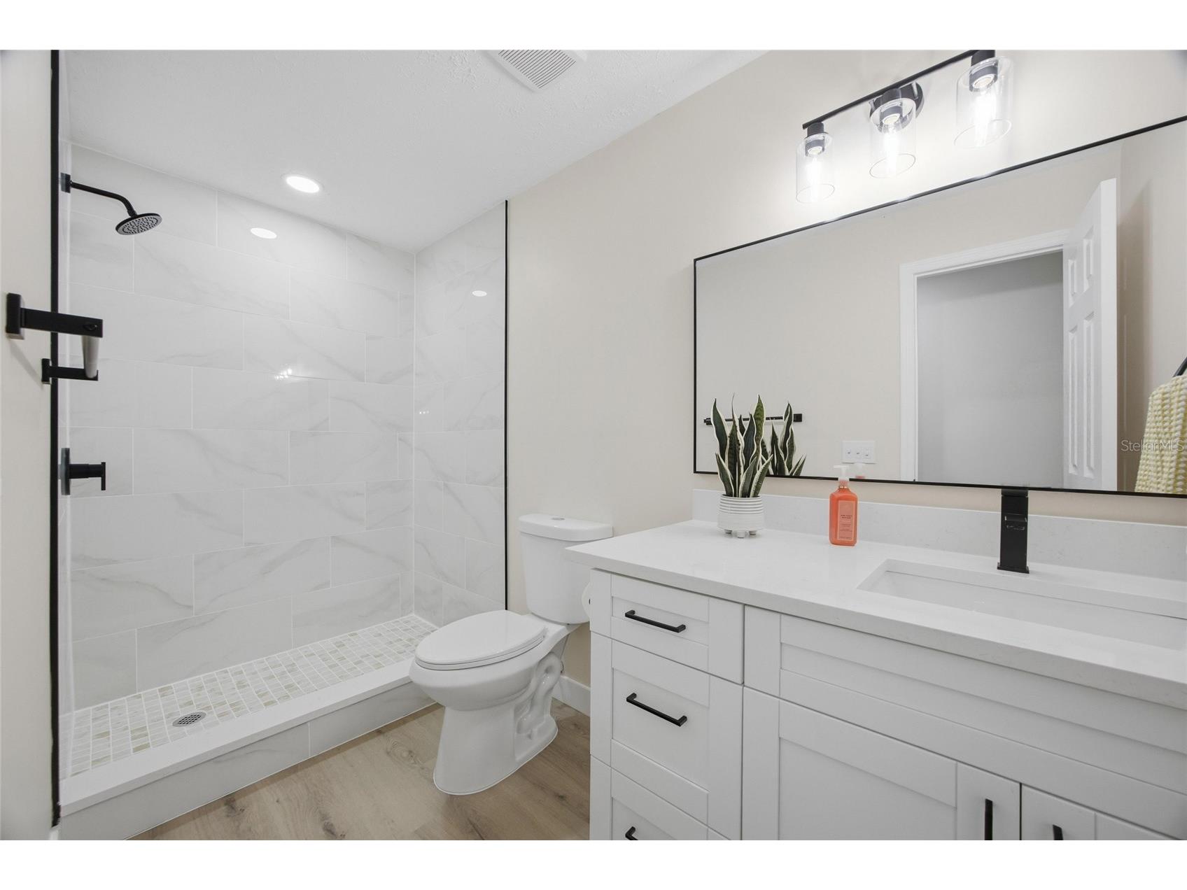 920 W Candlewood Avenue Tampa FL 33603 TB8463806 image26