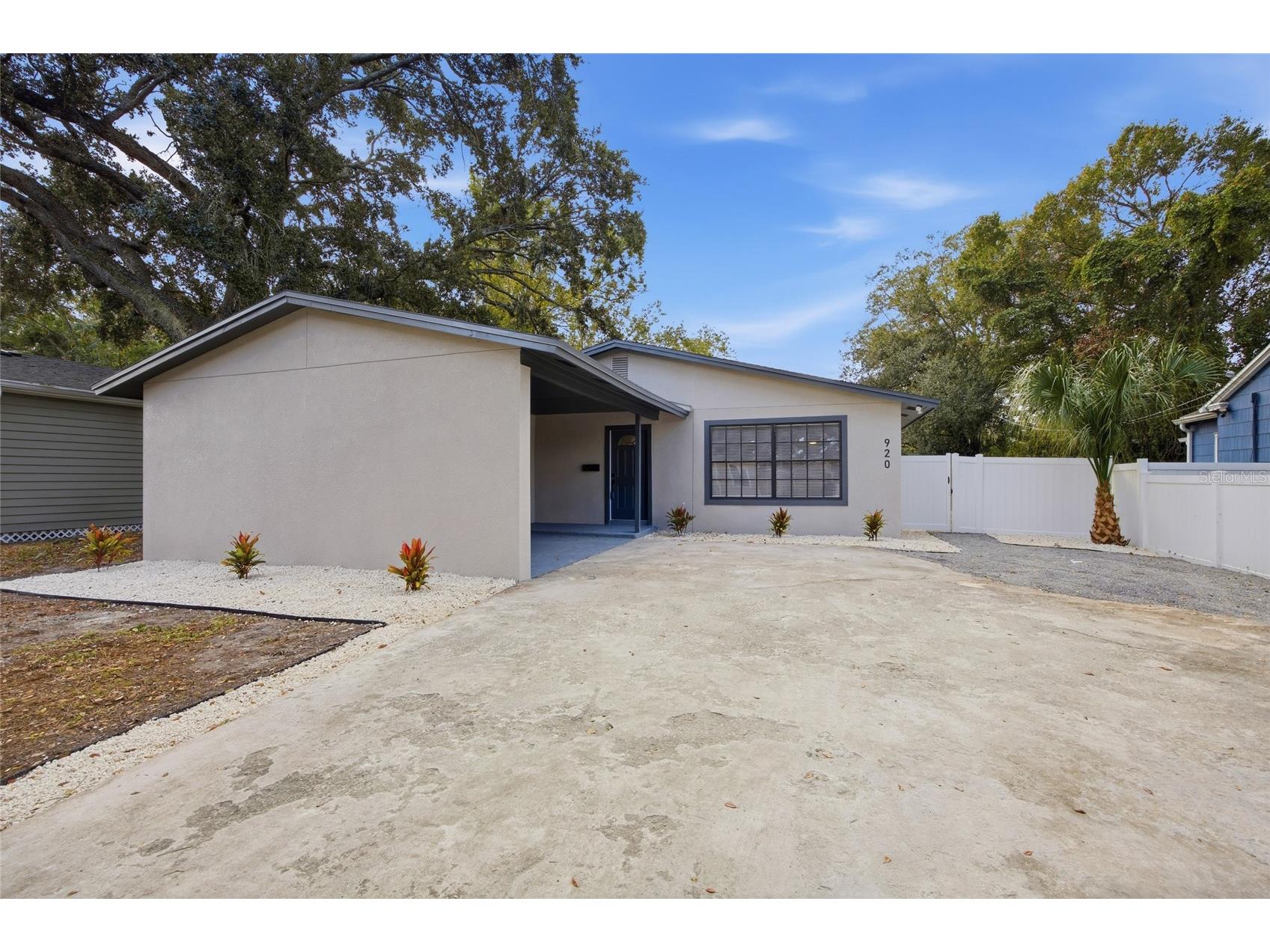 920 W Candlewood Avenue Tampa FL 33603 TB8463806 image4