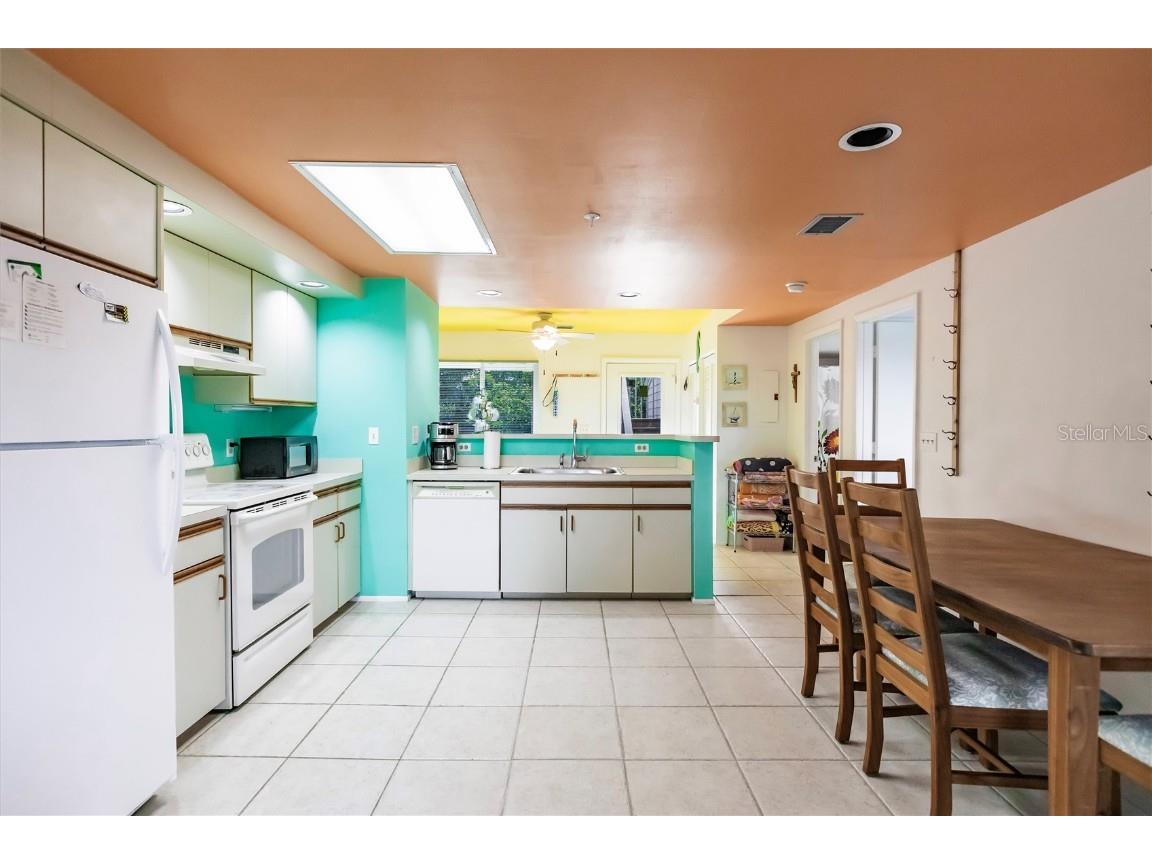 9200 Little Gasparilla #203 Placida FL 33946 D6142599 image17