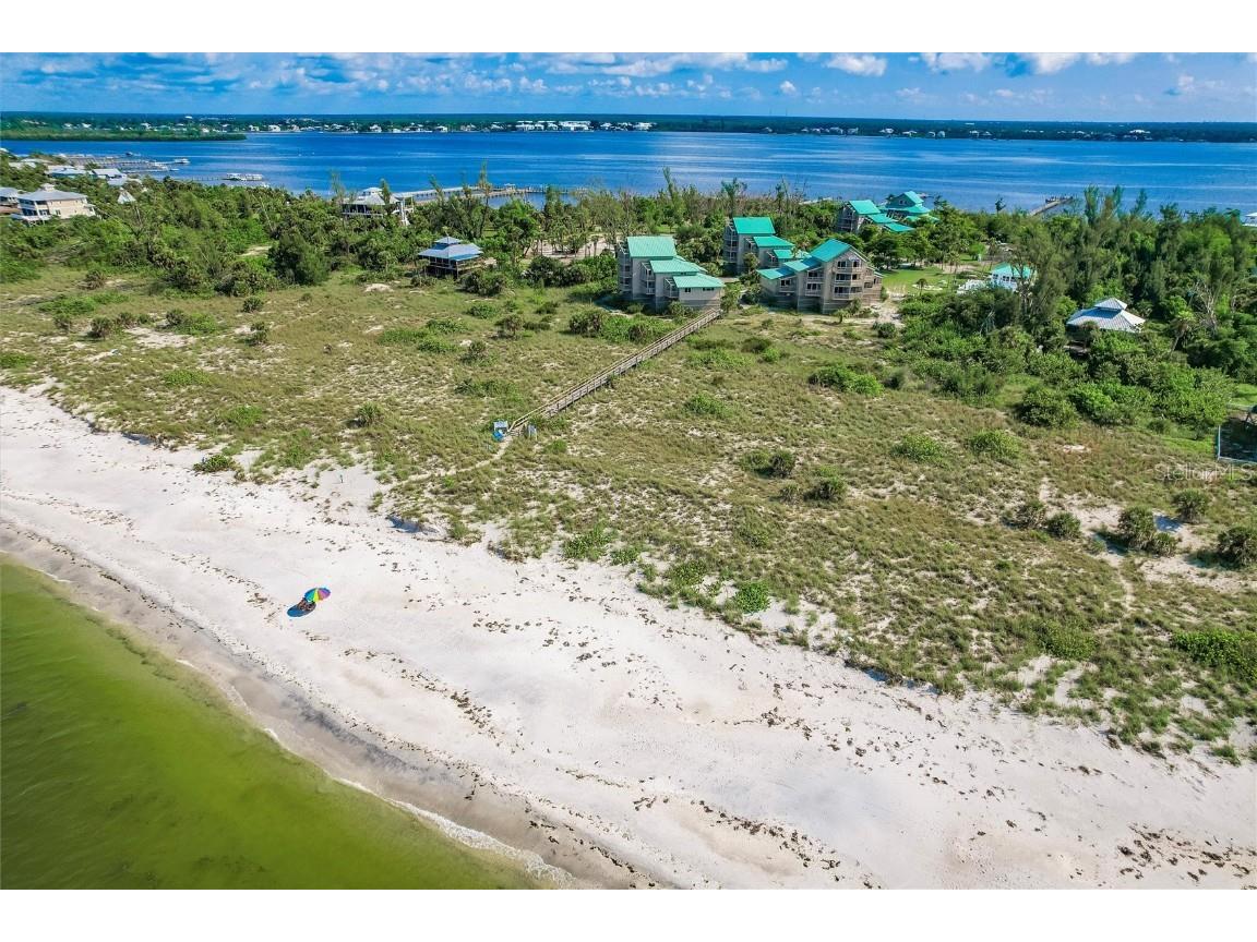 9200 Little Gasparilla #203 Placida FL 33946 D6142599 image38