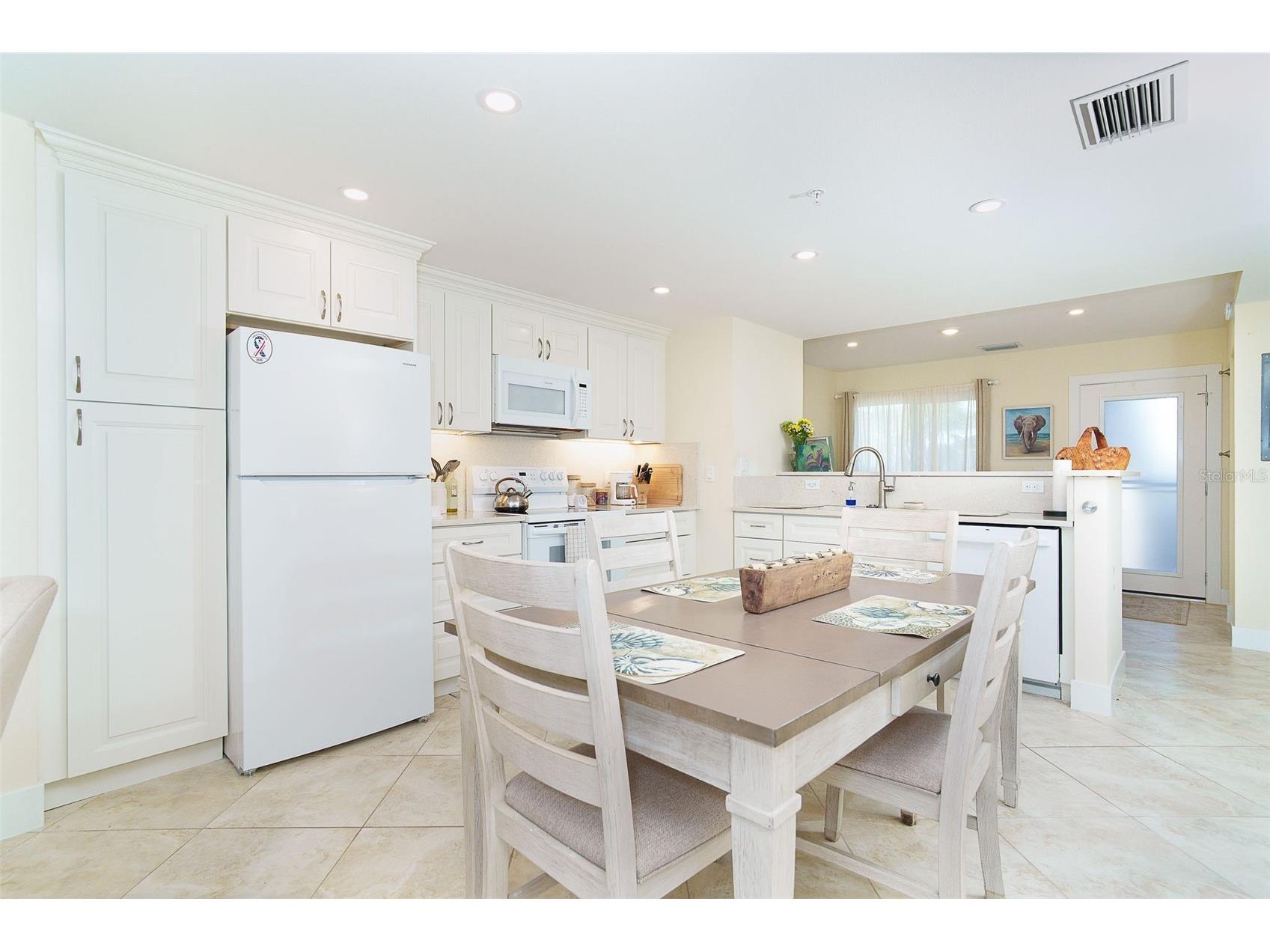 9200 Little Gasparilla Island #403 Placida FL 33946 - PLACIDA HARBOR D6146806 image9