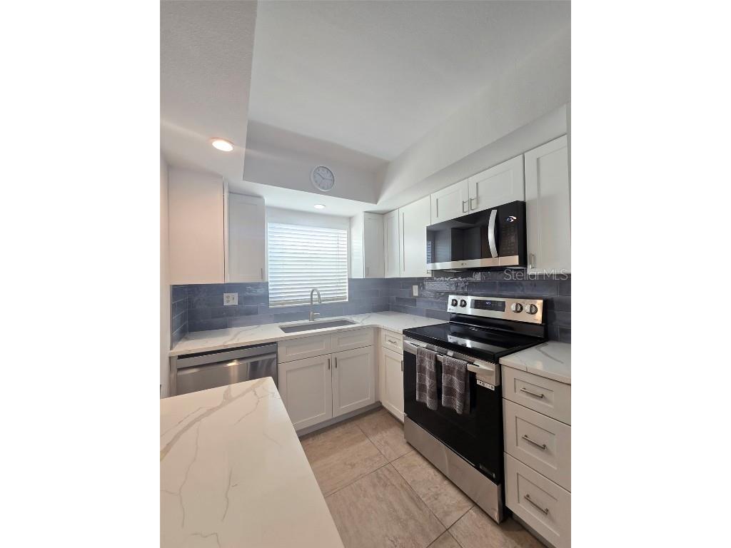 9200 Midnight Pass Road #10 Sarasota FL 34242 A4643306 image4