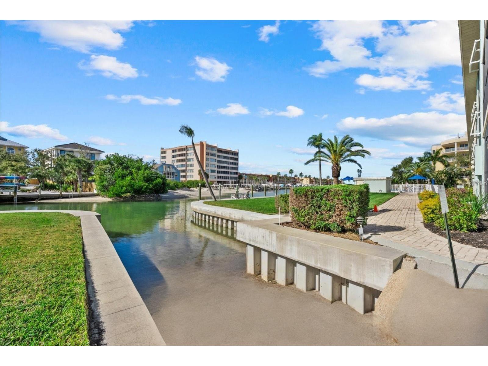 9200 Midnight Pass Road #28 Sarasota FL 34242 - BLIND PASS A4674722 image27