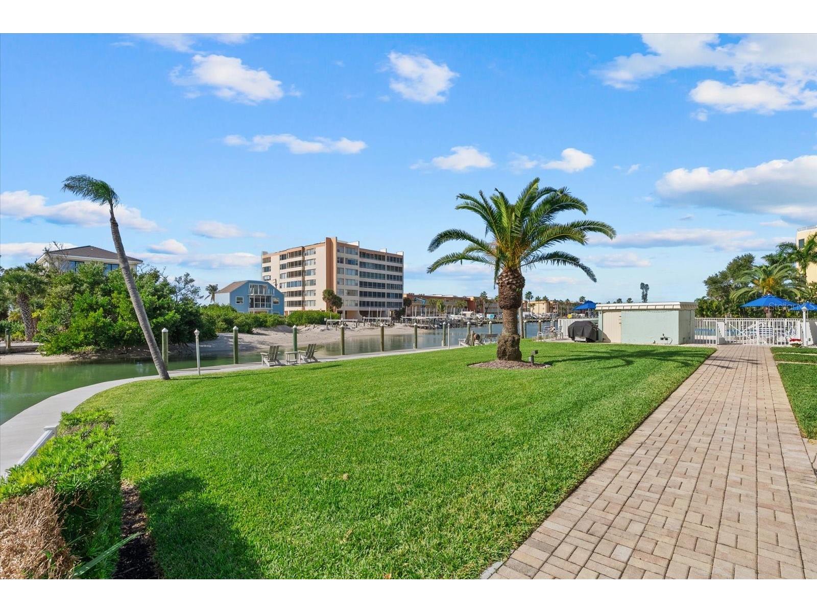 9200 Midnight Pass Road #28 Sarasota FL 34242 - BLIND PASS A4674722 image31