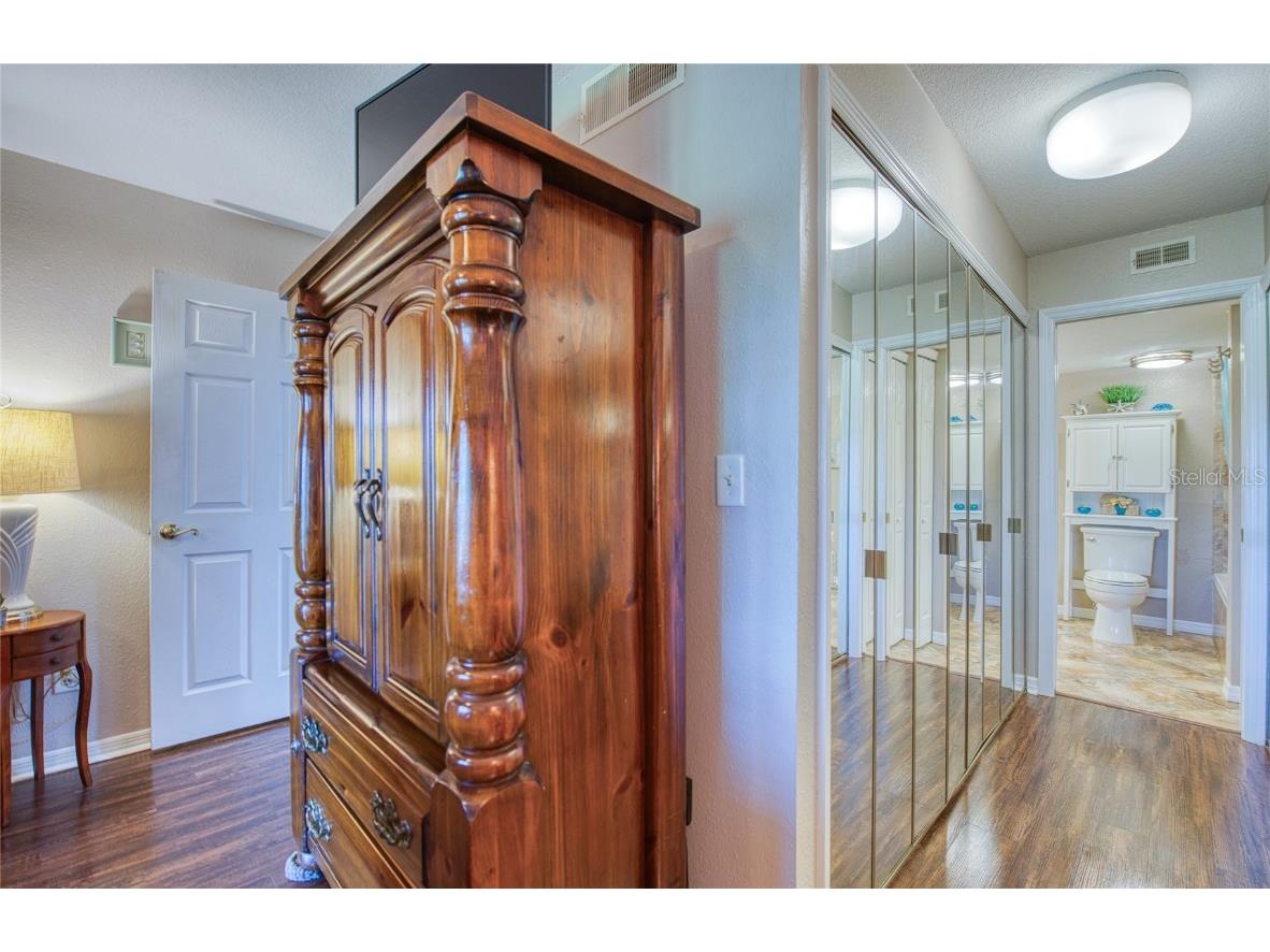 9200 Park Boulevard #105 Seminole FL 33777 TB8429755 image36