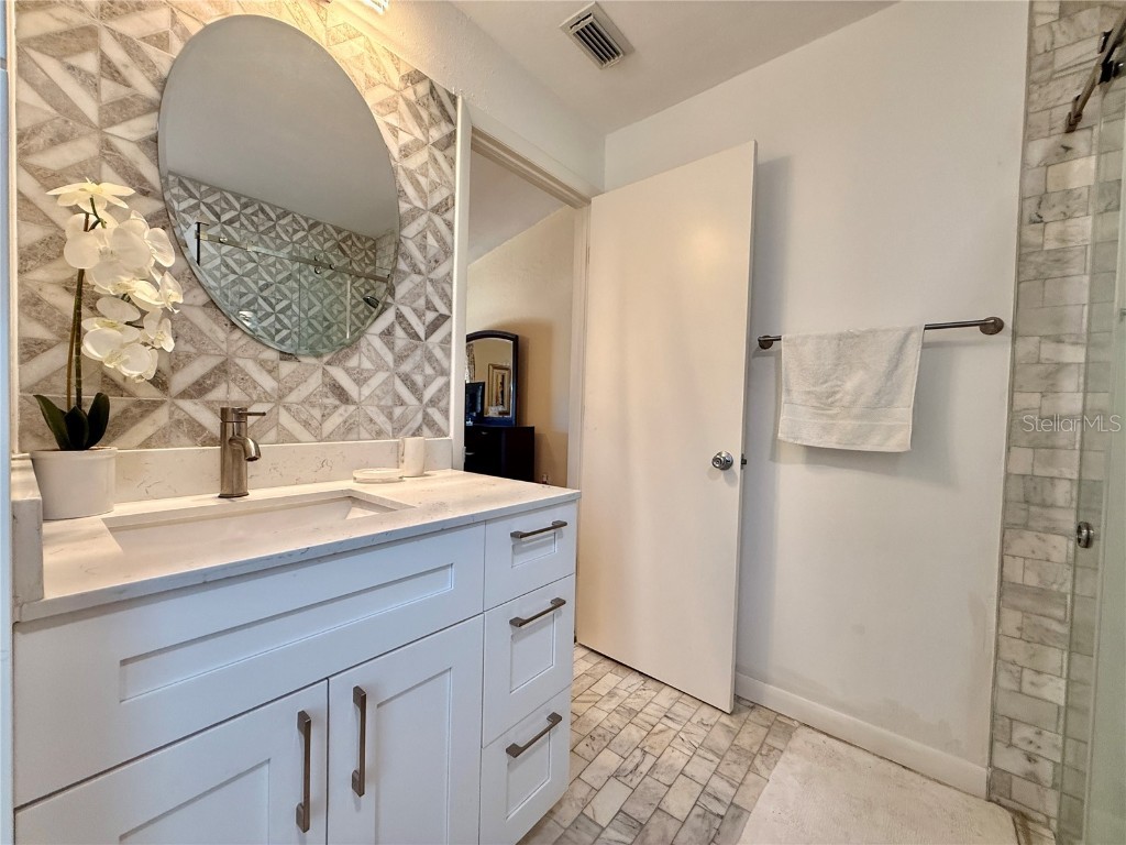 9200 Walsingham Road Largo FL 33773 TB8444986 image25