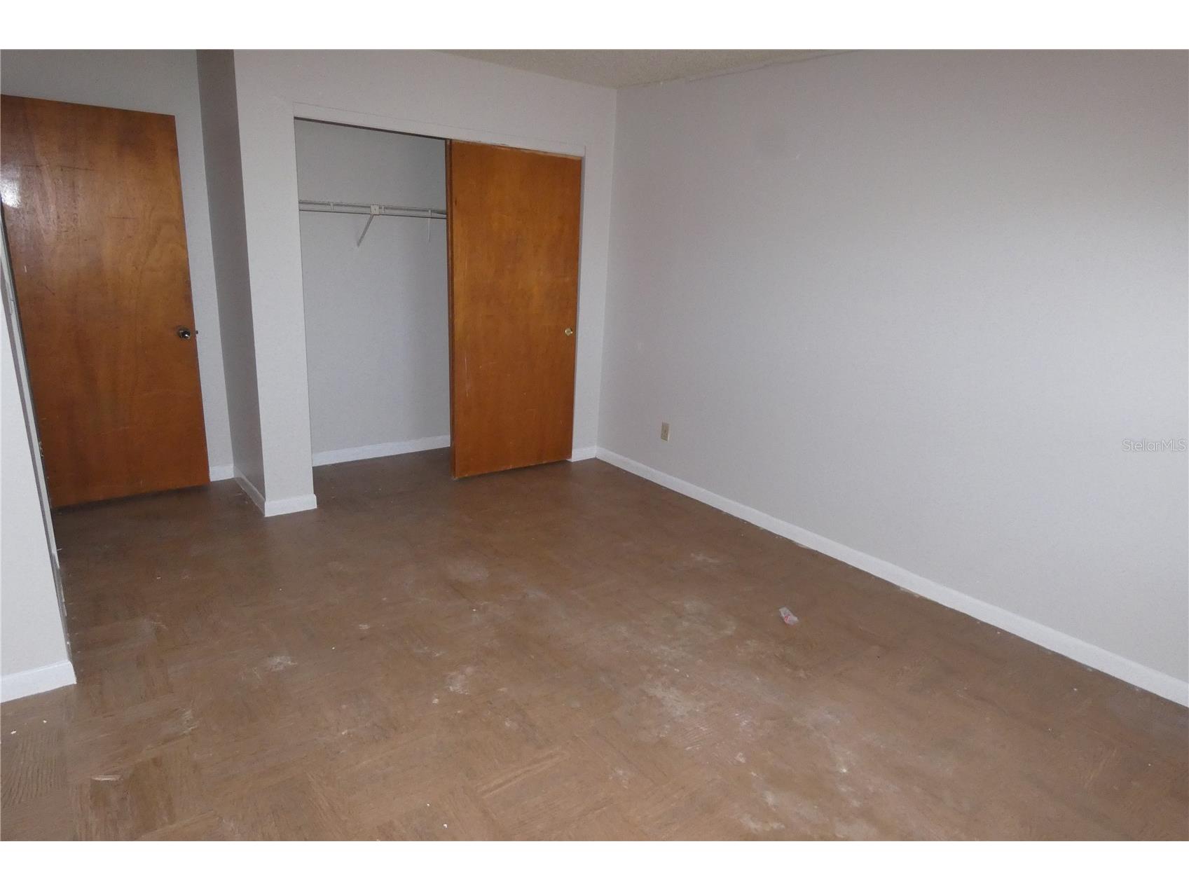 9201 7th Street N Saint Petersburg FL 33702 TB8479546 image8
