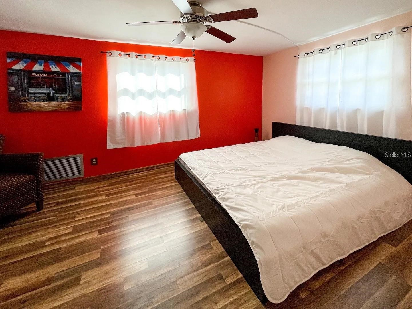 9201 86th Avenue Seminole FL 33777 TB8499385 image13