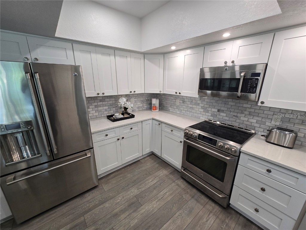 9201 Captiva Circle Circle Saint Pete Beach FL 33706 - INTRACOASTAL GULF OF MEXICO W7878731 image14