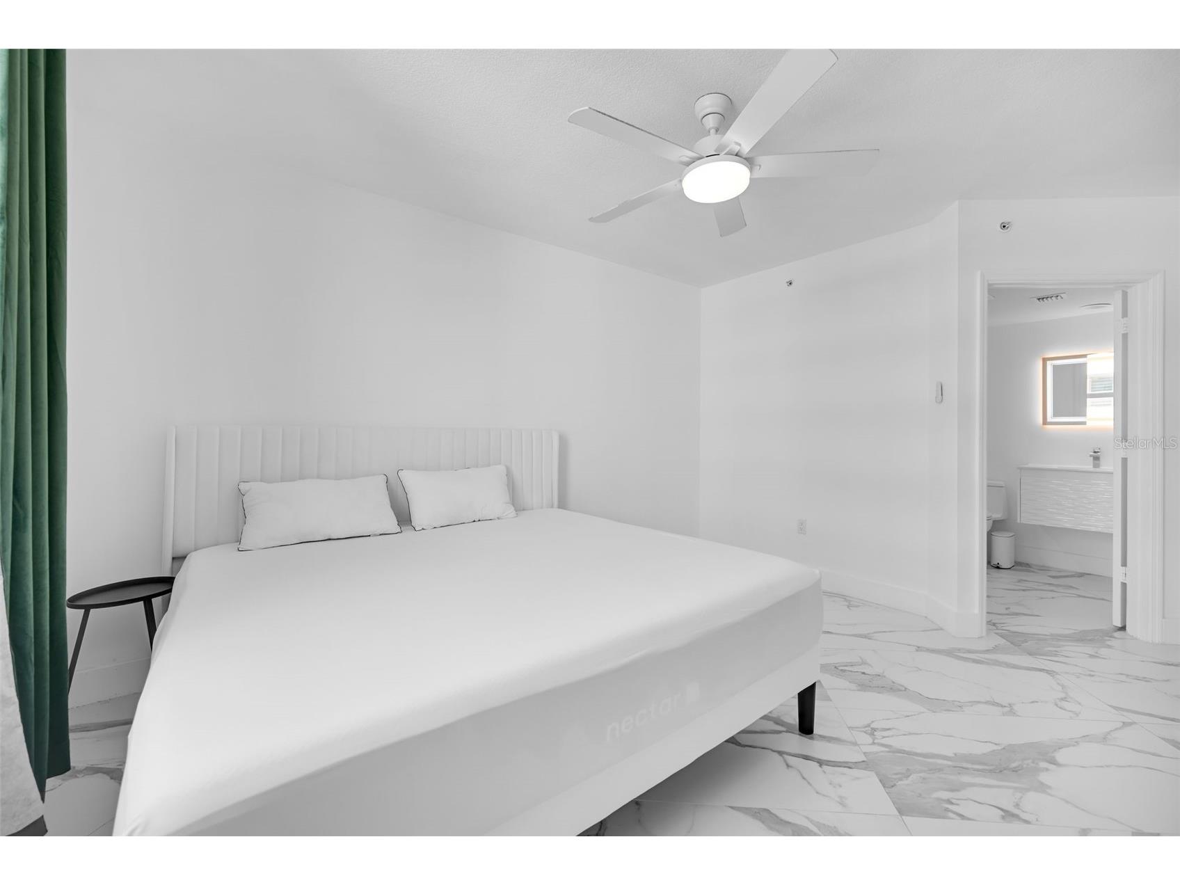 9201 Collins Avenue #821 Surfside FL 33154 O6394809 image34