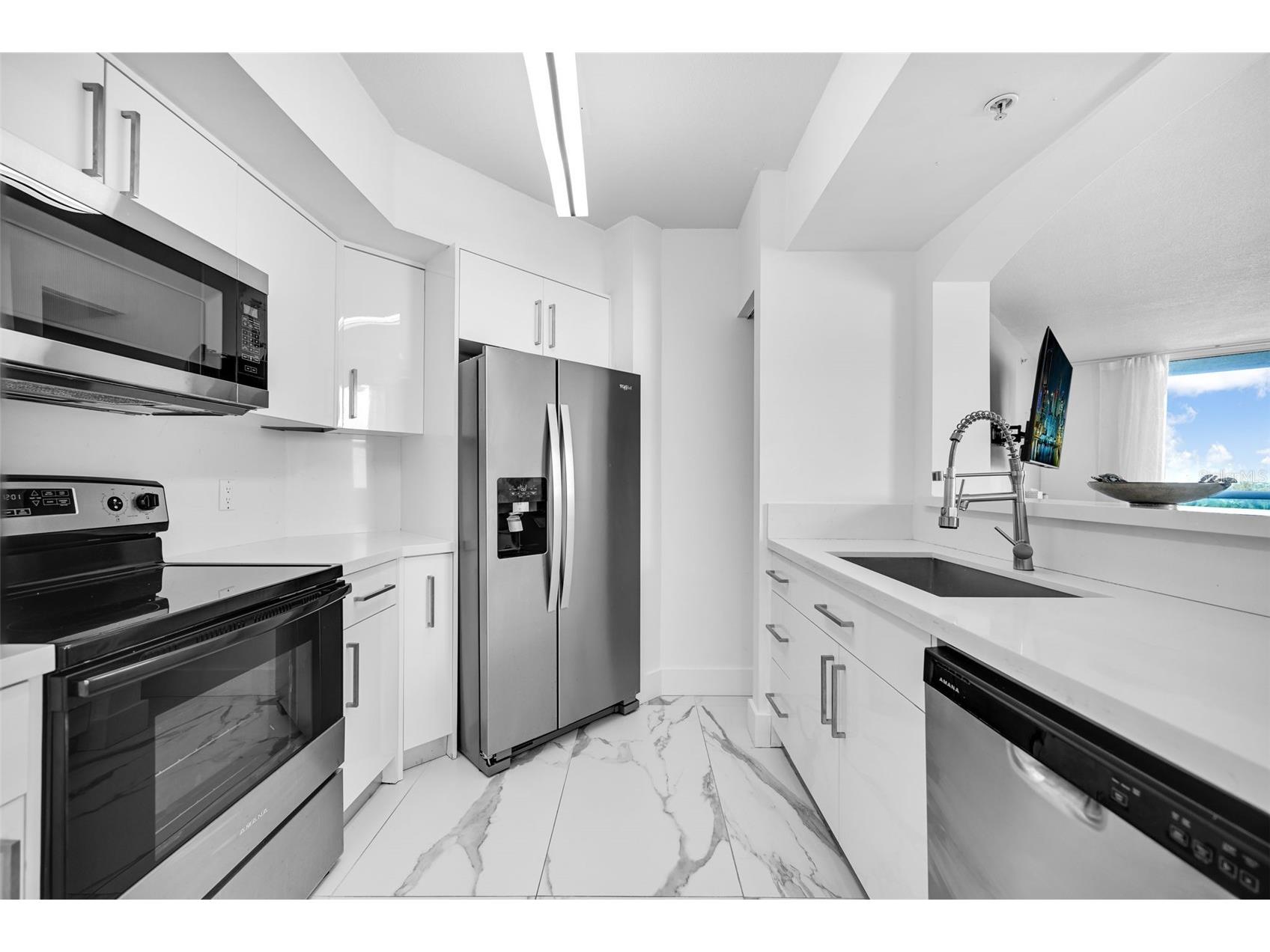 9201 Collins Avenue #821 Surfside FL 33154 O6394809 image47