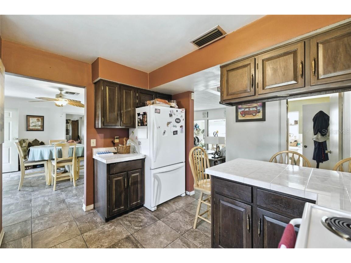 9201 N Caressa Way Citrus Springs FL 34434 OM707945 image13