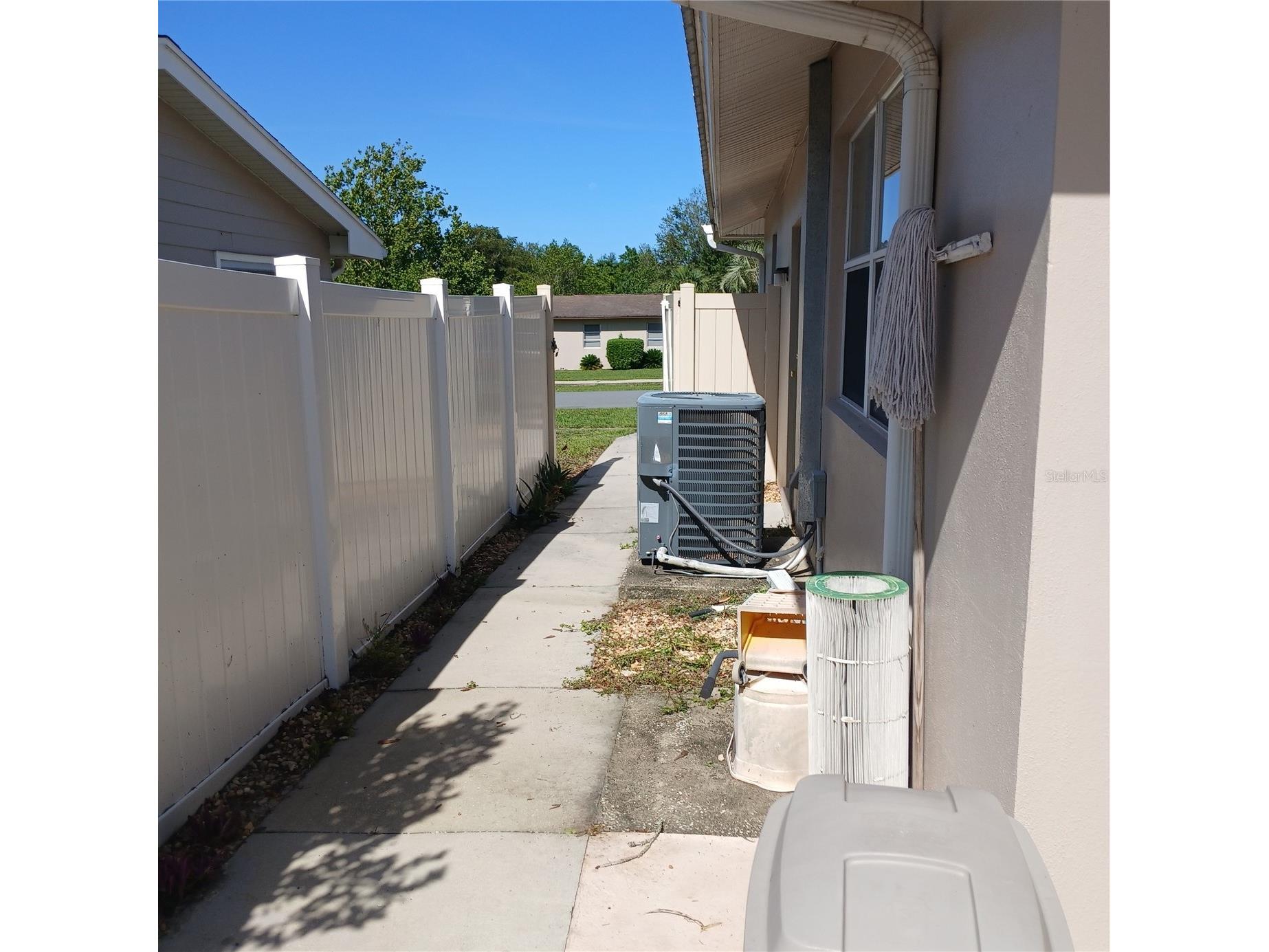 9201 N Caressa Way Citrus Springs FL 34434 OM726017 image4