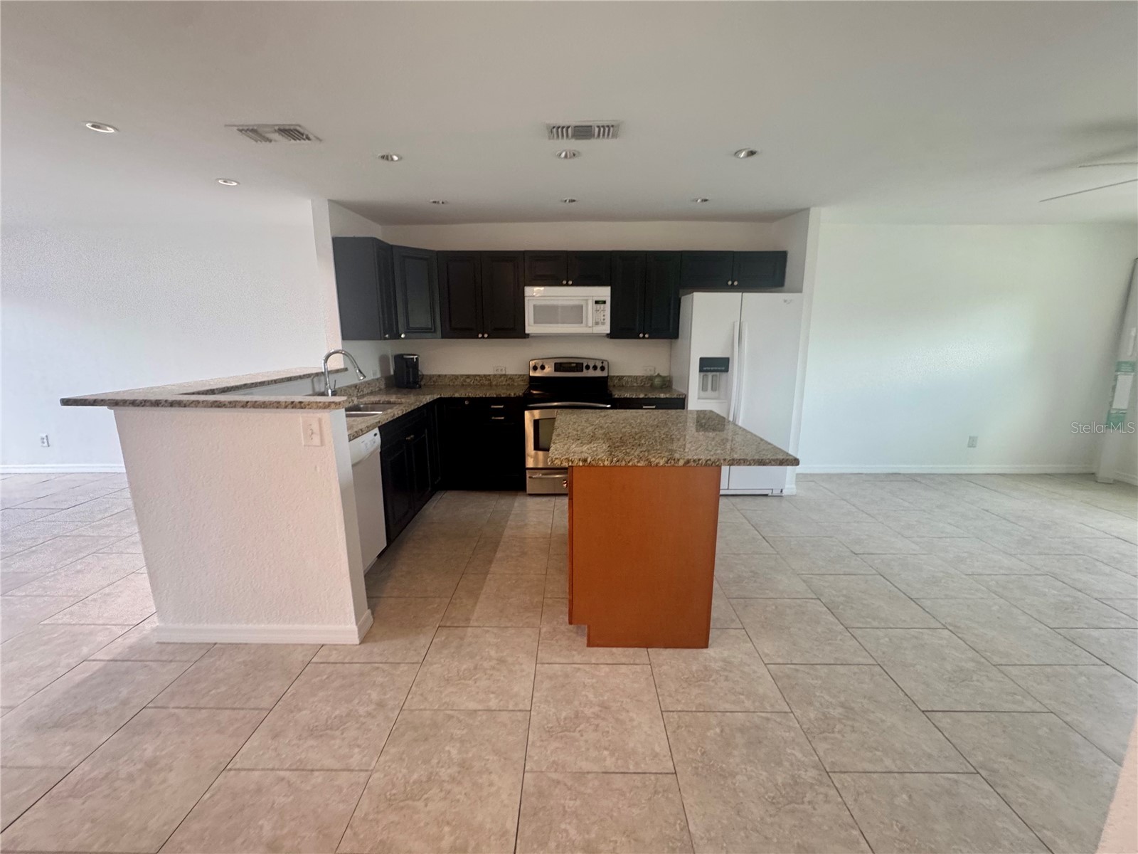 9201 Tudor Drive #C212 Tampa FL 33615 TB8517067 image5