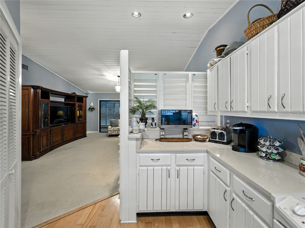 9201 Village Drive #I-21 Lake Wales FL 33898 P4936058 image10