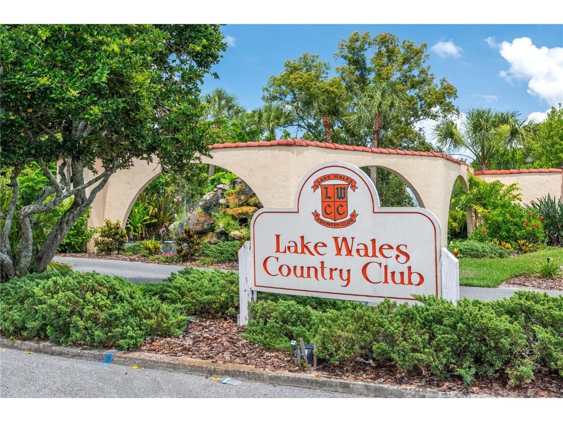 9201 Village Drive #I-21 Lake Wales FL 33898 P4936058 image49