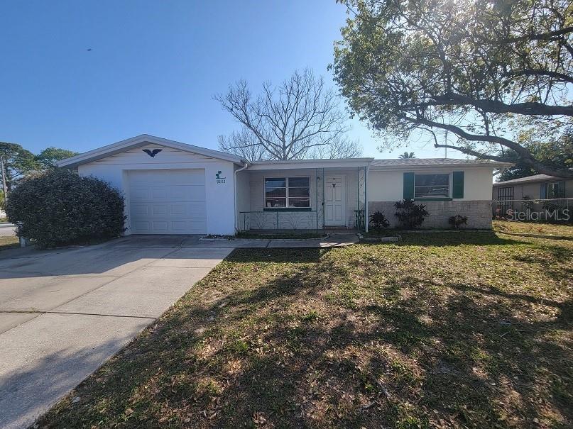 9202 Suffolk Lane Port Richey FL 34668 W7853085 image1