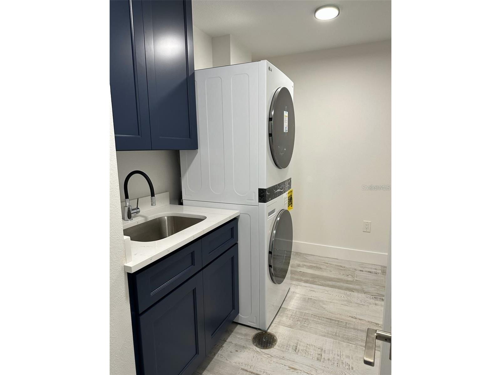 9203 Griggs Road #204 Englewood FL 34224 D6146967 image12