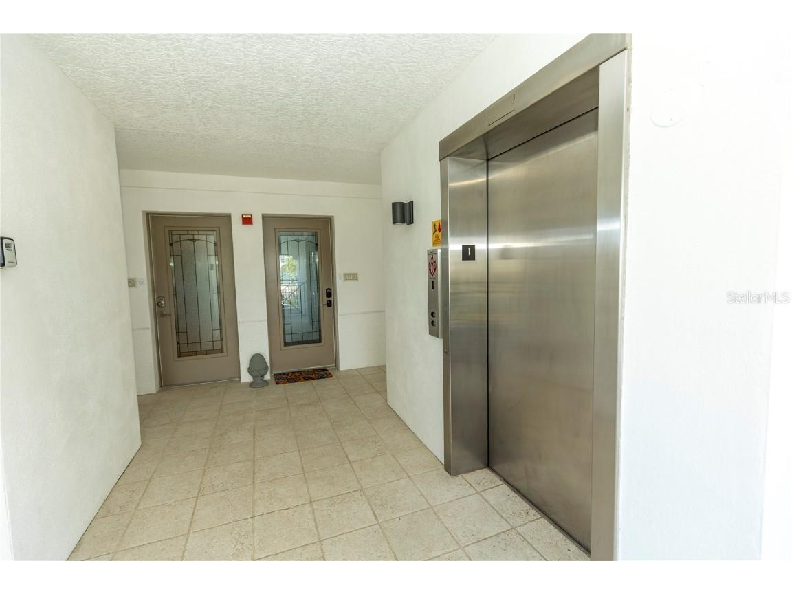 9203 Griggs Road #B-102 Englewood FL 34224 - LEMON BAY D6144996 image3