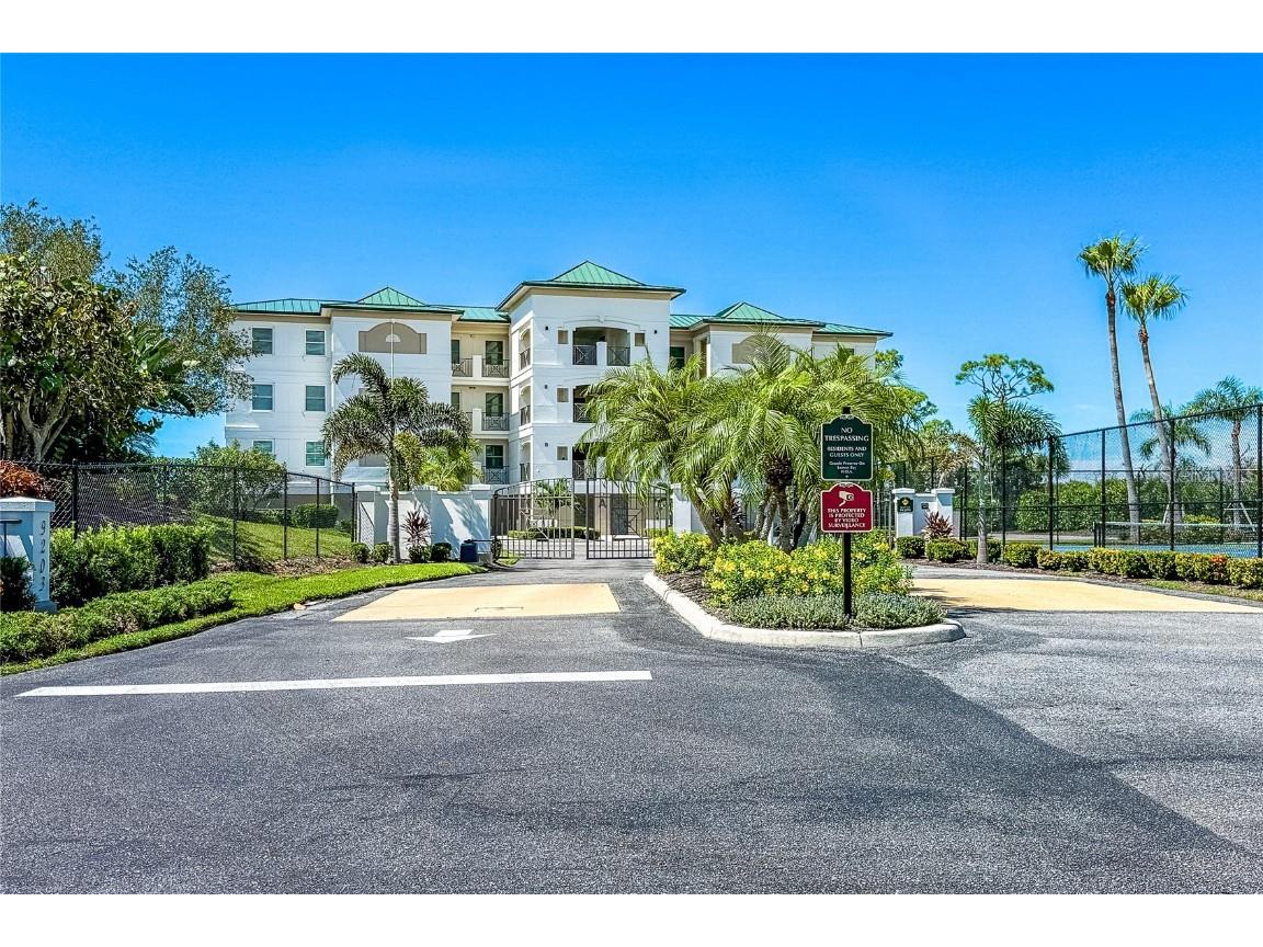 9203 Griggs Road #B202 Englewood FL 34224 - LEMON BAY D6143986 image4