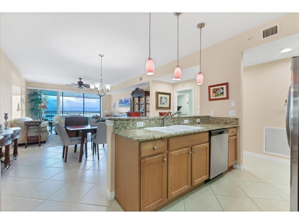 9203 Griggs Road #D203 Englewood FL 34224 - LEMON BAY A4668692 image12