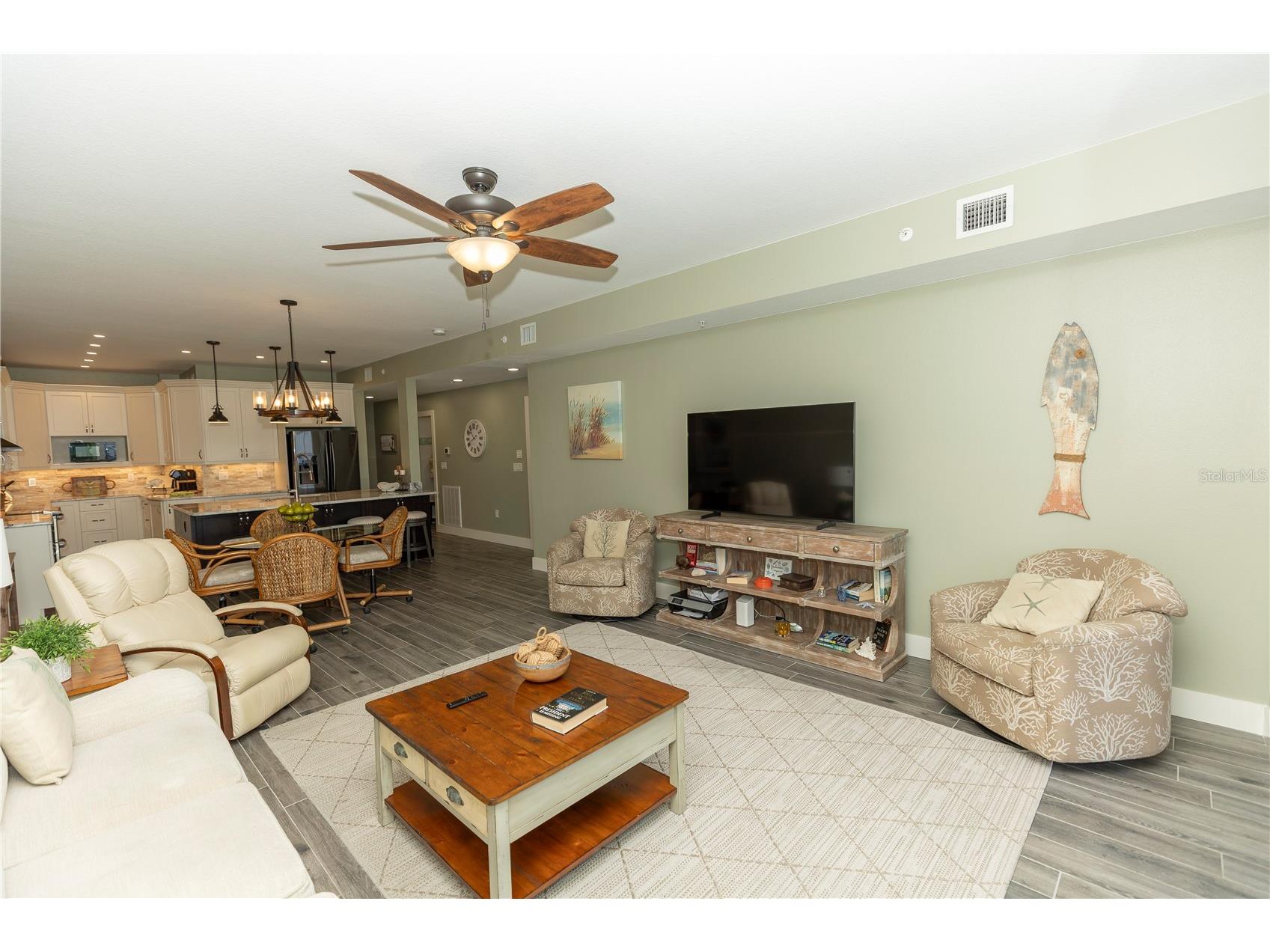 9203 Griggs Road #D302 Englewood FL 34224 - LEMON BAY AND INTRACOASTAL WAT D6147013 image8